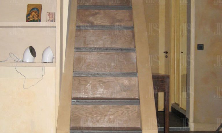 Escalier d'intérieur escalier d'intérieur métallique sur mesure, JPS serrurier