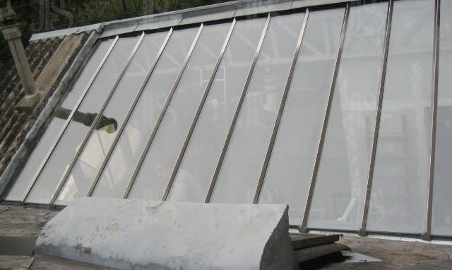 Toiture en verre vitrerie maison toiture sur mesure artisanat, JPS serrurier